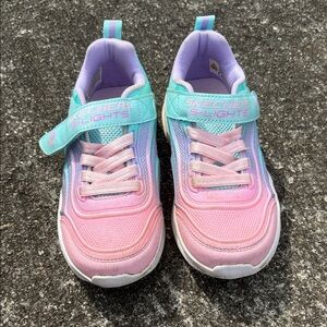 Sketchers kids 13.5 girls s light on and off feature light up shoes